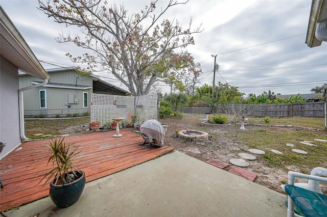 7214 SNOW DRIVE, Englewood, FL 34224