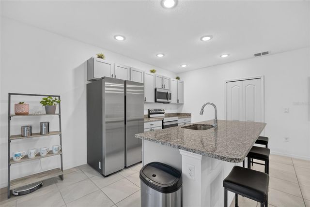 15685 SW 40TH AVENUE, Ocala, FL 34473