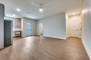 5317 Reiger Avenue 202, Dallas, TX 75214