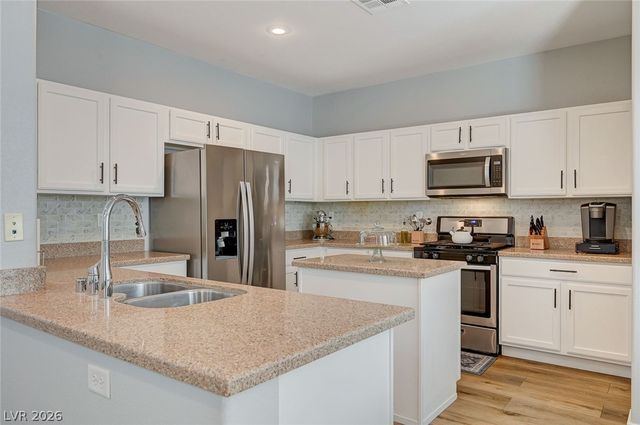 7362 Padleymor Street, Las Vegas, NV 89139