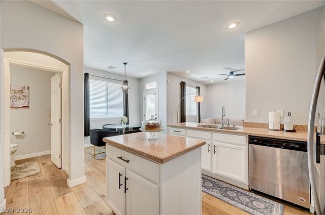 7362 Padleymor Street, Las Vegas, NV 89139