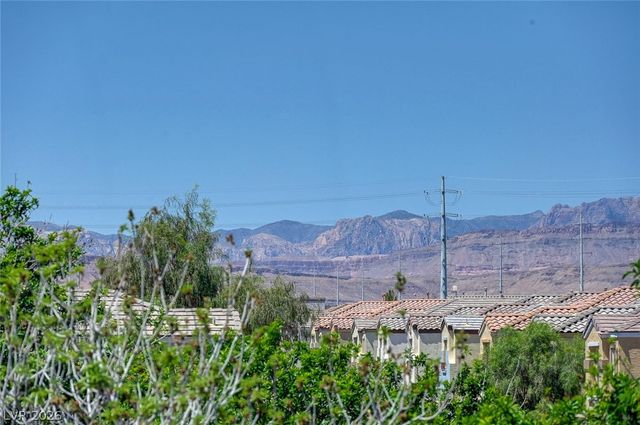 7362 Padleymor Street, Las Vegas, NV 89139
