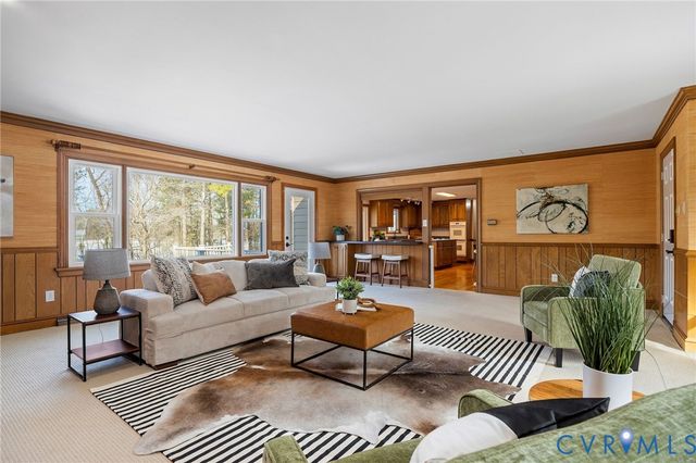 11950 Rothbury Dr, North Chesterfield, VA 23236