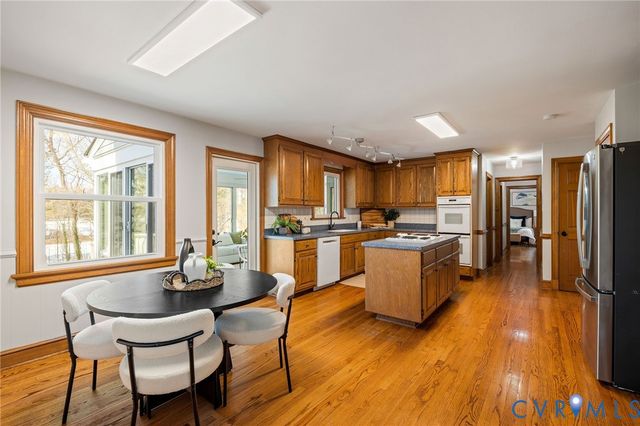 11950 Rothbury Dr, North Chesterfield, VA 23236