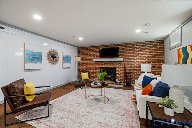 11950 Rothbury Dr, North Chesterfield, VA 23236