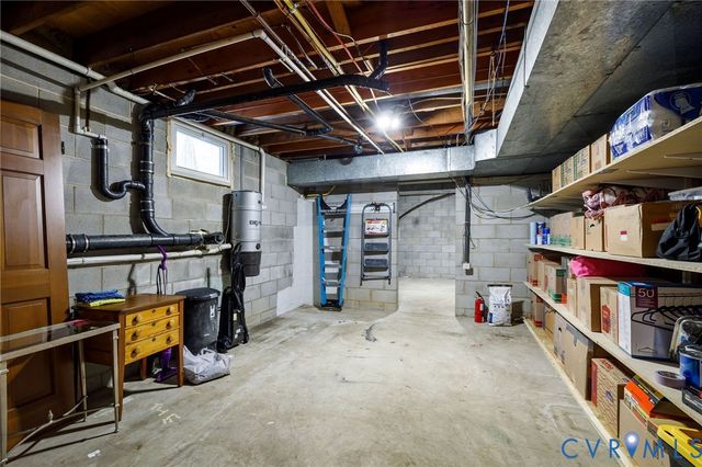 11950 Rothbury Dr, North Chesterfield, VA 23236