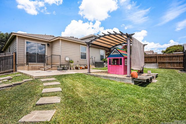 1422 Hunters Plane, San Antonio, TX 78245