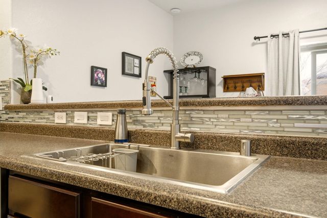 11901 Pocono Road SE, Albuquerque, NM 87123