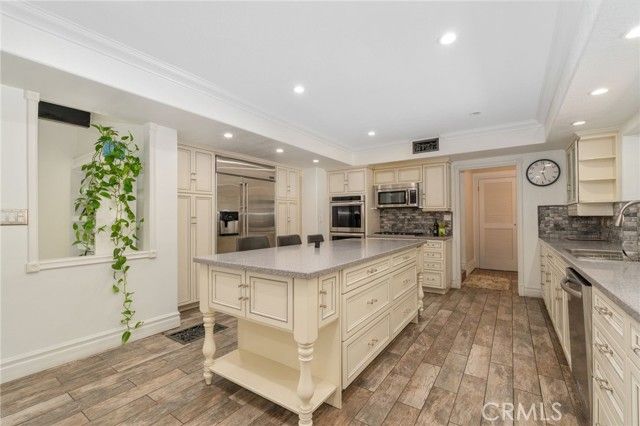 4303 N Golden, San Bernardino, CA 92404