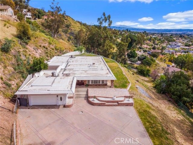 4303 N Golden, San Bernardino, CA 92404