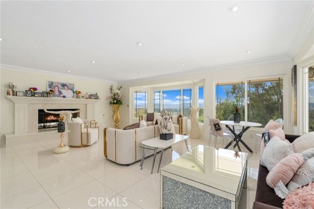 4303 N Golden, San Bernardino, CA 92404