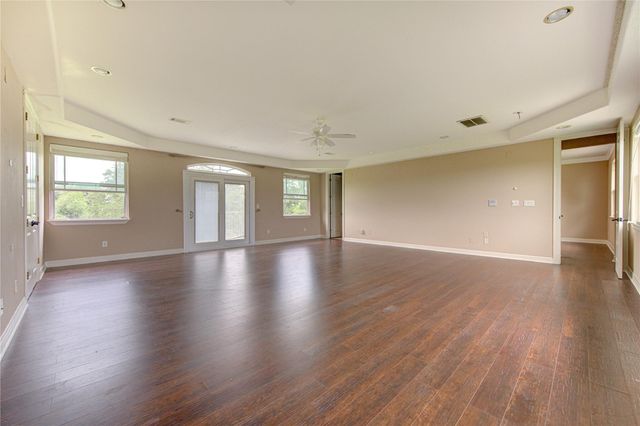 4681 Wickwillow Street, Alvin, TX 77511