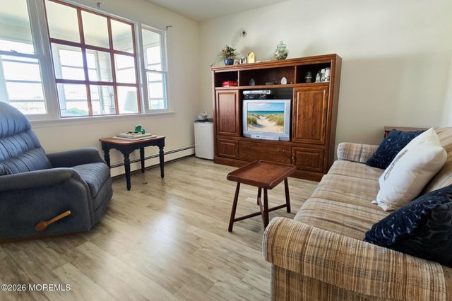 1706 Baltimore Avenue, Lavallette, NJ 08735
