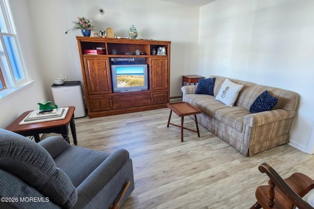 1706 Baltimore Avenue, Lavallette, NJ 08735