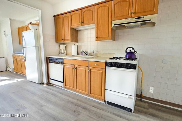 1706 Baltimore Avenue, Lavallette, NJ 08735