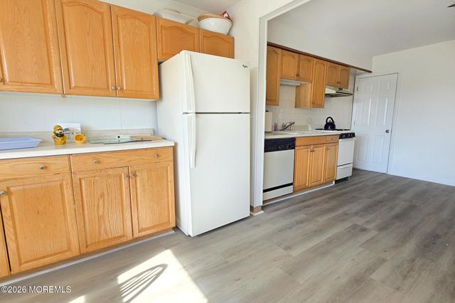 1706 Baltimore Avenue, Lavallette, NJ 08735