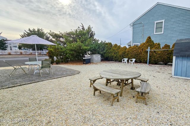 1706 Baltimore Avenue, Lavallette, NJ 08735