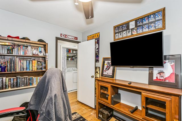 917 W Savannah, Wichita, KS 67217