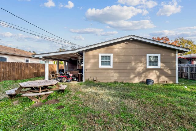 917 W Savannah, Wichita, KS 67217