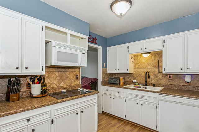 917 W Savannah, Wichita, KS 67217