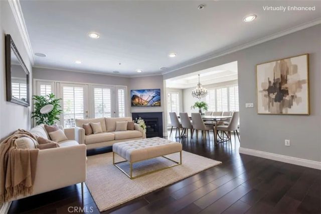 11855 Goshen Avenue 101, Los Angeles, CA 90049