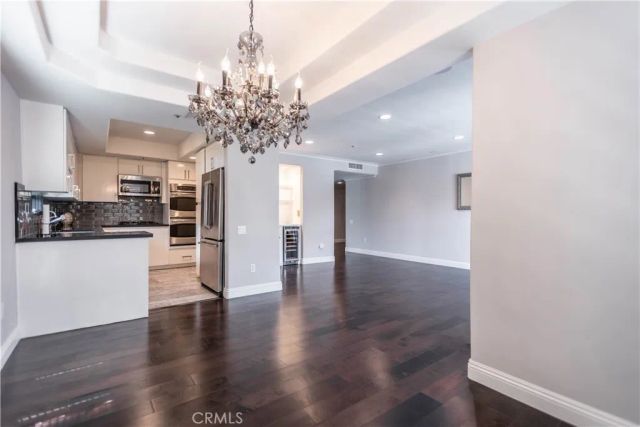 11855 Goshen Avenue 101, Los Angeles, CA 90049