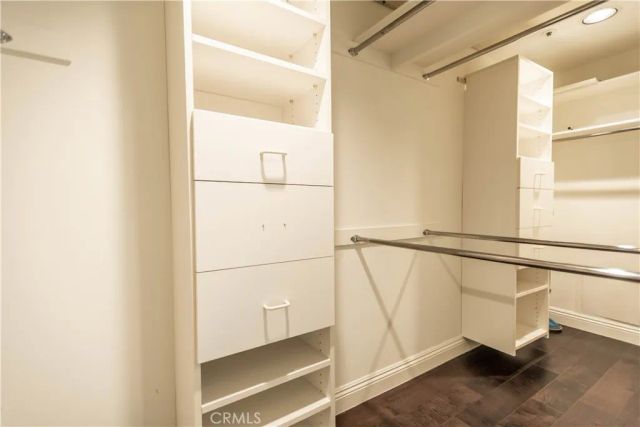 11855 Goshen Avenue 101, Los Angeles, CA 90049