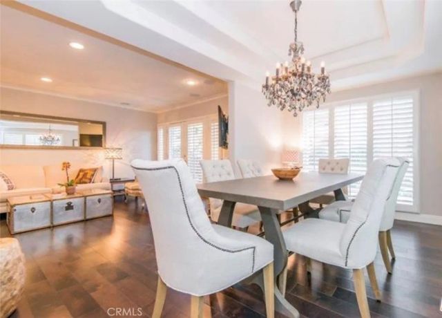 11855 Goshen Avenue 101, Los Angeles, CA 90049