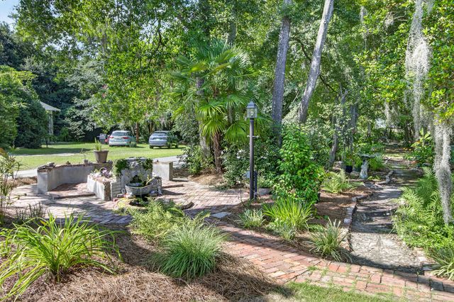 1108 Peake Street, Holly Hill, SC 29059