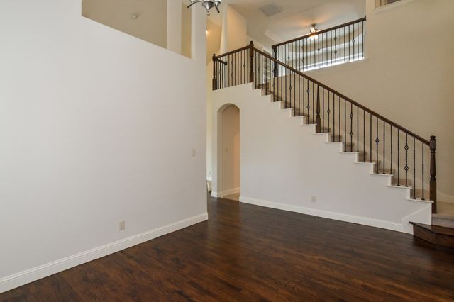 759 Stardrift Avenue, Frisco, TX 75036