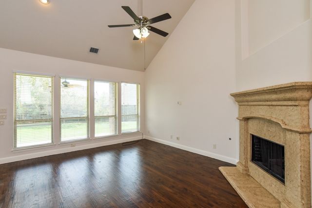 759 Stardrift Avenue, Frisco, TX 75036