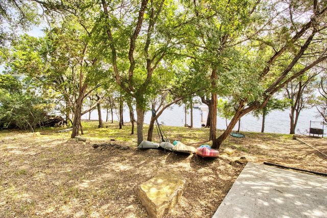 1512 County Road 137, Burnet, TX 78611