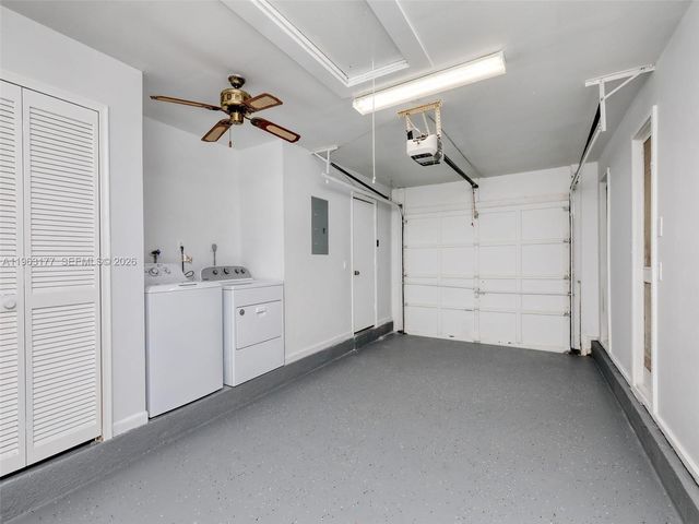 1901 Coquina Way, Coral Springs, FL 33071