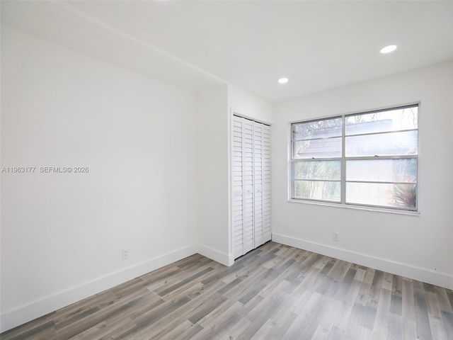 1901 Coquina Way, Coral Springs, FL 33071