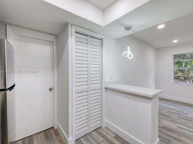 1901 Coquina Way, Coral Springs, FL 33071