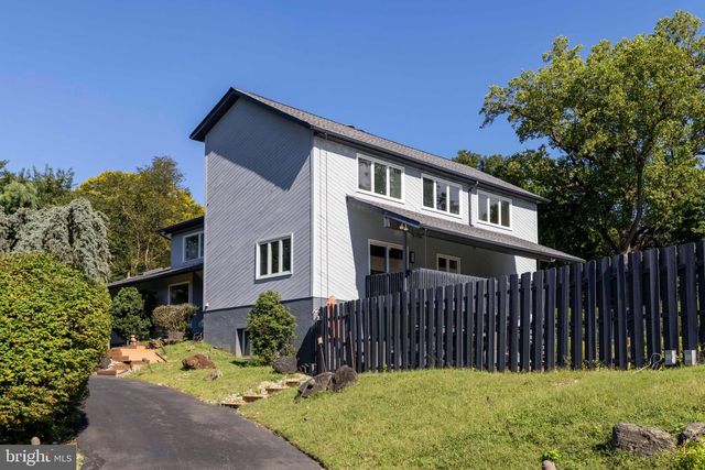 313 WYNDMOOR LN, Huntingdon Valley, PA 19006