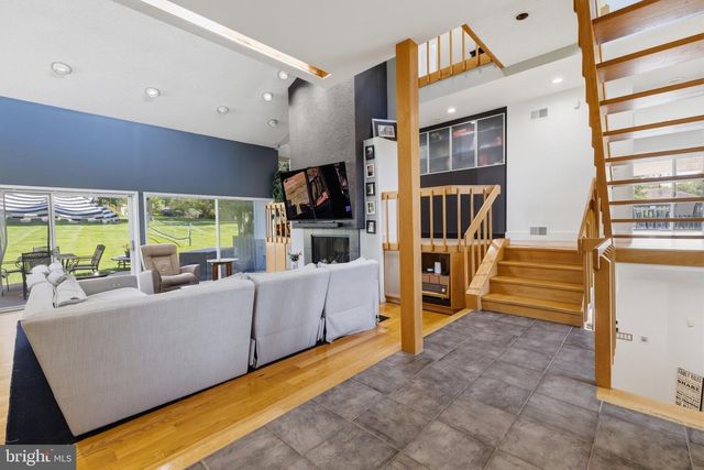 313 WYNDMOOR LN, Huntingdon Valley, PA 19006