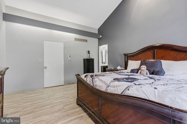 313 WYNDMOOR LN, Huntingdon Valley, PA 19006