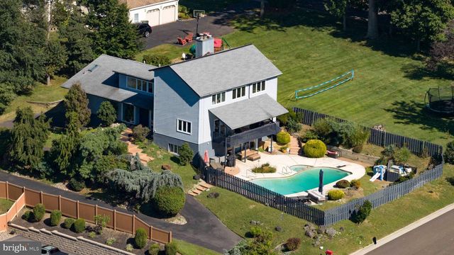 313 WYNDMOOR LN, Huntingdon Valley, PA 19006
