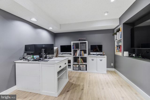 313 WYNDMOOR LN, Huntingdon Valley, PA 19006
