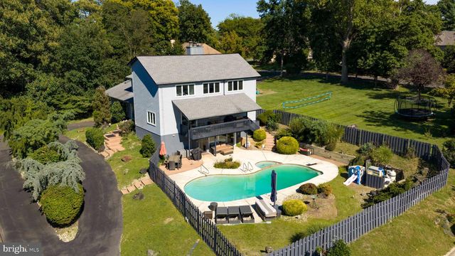 313 WYNDMOOR LN, Huntingdon Valley, PA 19006
