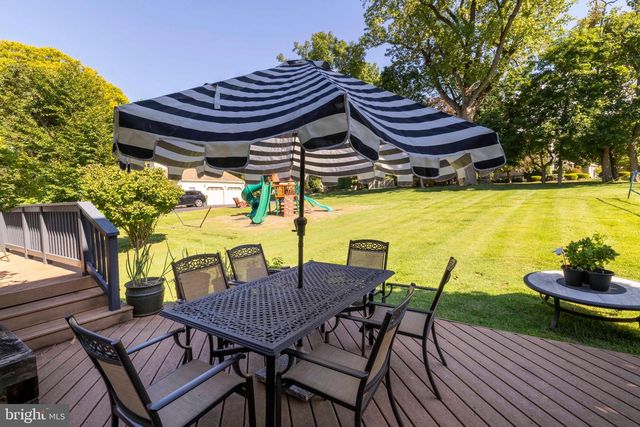 313 WYNDMOOR LN, Huntingdon Valley, PA 19006