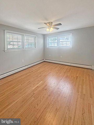 1200 SPRUCE ST, Pottstown, PA 19464