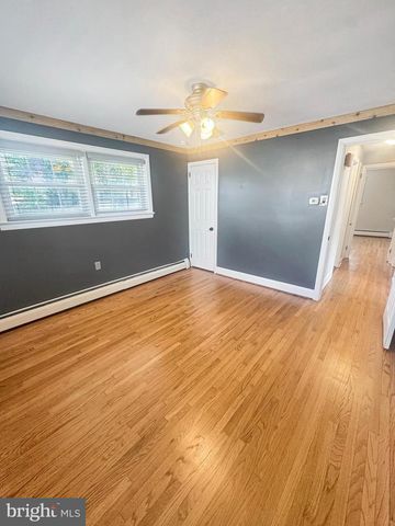 1200 SPRUCE ST, Pottstown, PA 19464