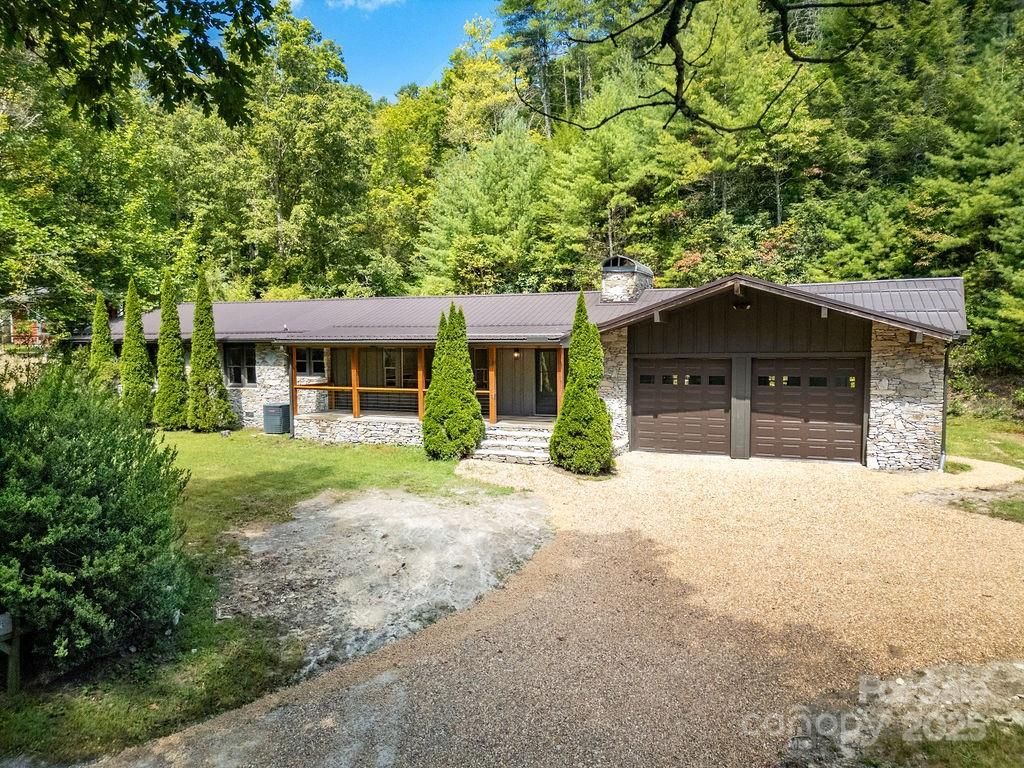 7321 Greenville Highway, Brevard, NC 28712