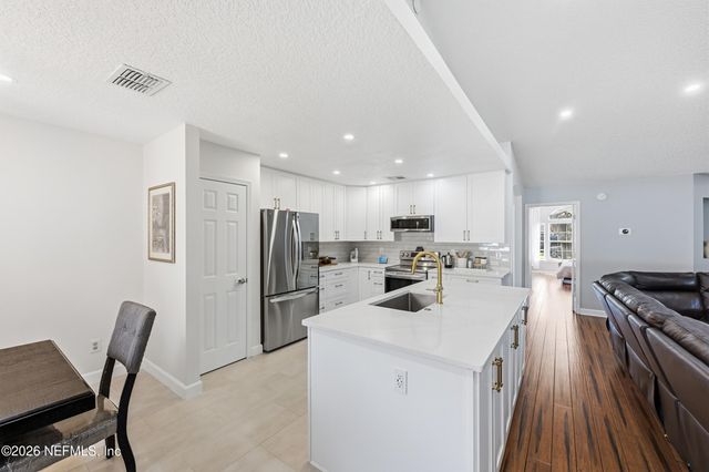 10251 TREVOR CREEK Drive W, Jacksonville, FL 32257