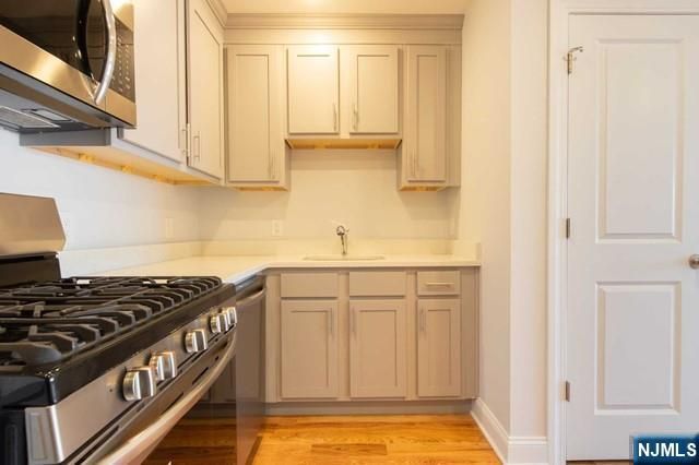 111 Monroe Street 15, Garfield, NJ 07026