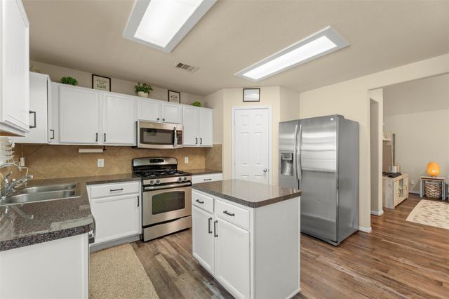 15118 Vincennes Oak Street, Cypress, TX 77429