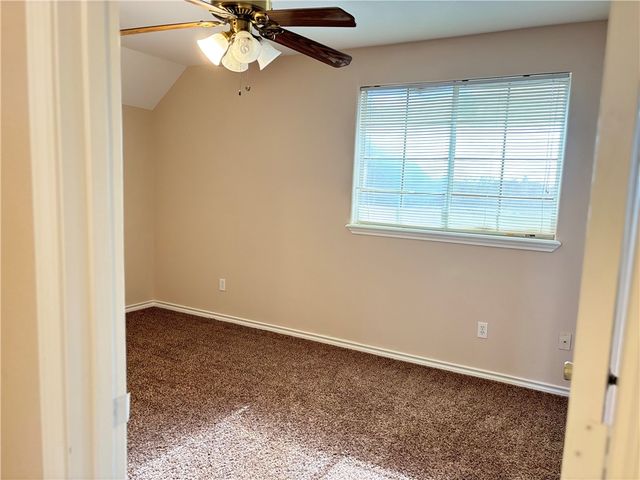 3202 Bordeaux Dr, Corpus Christi, TX 78414