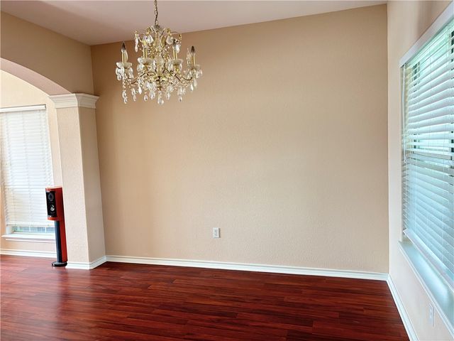 3202 Bordeaux Dr, Corpus Christi, TX 78414